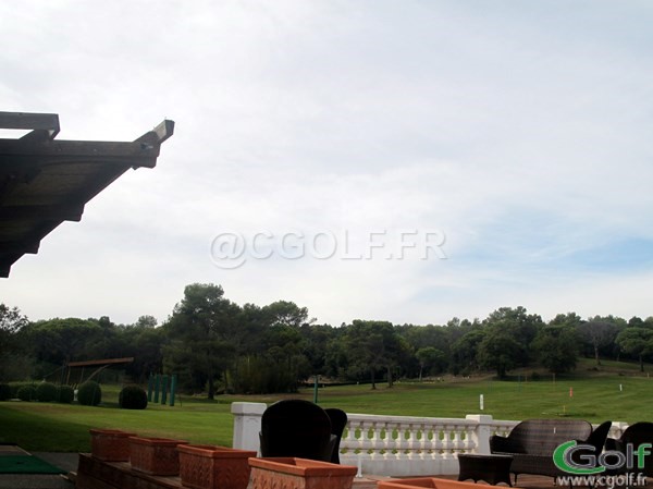 Le practice du golf de Victoria Val Martin à Valbonne