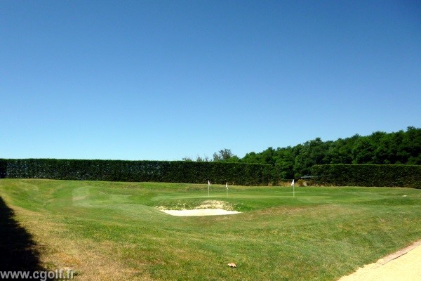 pitching green du golf de Mionnay concept golflower dans l'Ain proche de Lyon