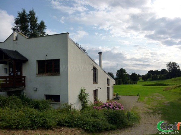 Club house du golf d'Abbeville à Grand-Laviers en Picardie dans la Baie de Somme