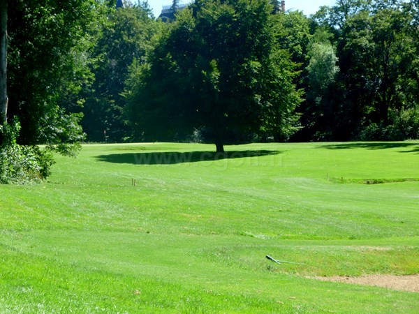 Green n°10 du golf d'Alban Senaud en Rhône Alpes dans la Drôme proche de Lyon 