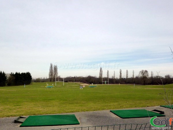 Practice du golf de la base loisirs de Saint Quentin en Yvelines proche de Paris à Trappes