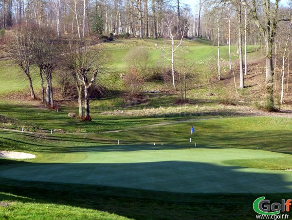 Green n°18 du golf de Bethemont proche de Paris dans les Yvelines à Poissy