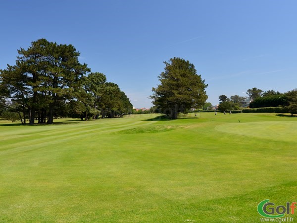 Fairways en Aquitaine dans les Pyrénées Atlantiques au parcours de golf de Biarritz le Phare