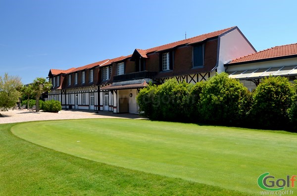 Club house du golf de Biarritz Le Phare en Aquitaine dans les Pyrénées-Atlantiques