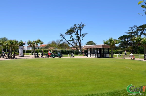 Putting green du parcours de golf de Biarritz Le Phare en Aquitaine dans les Pyrénées Atlantiques