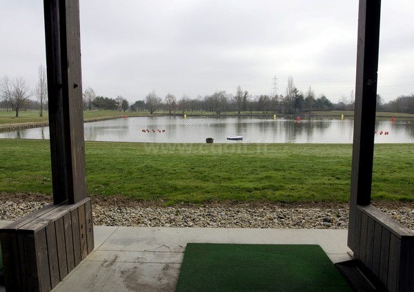 Practice du golf de Bordeaux Lac en Aquitaine département de la Gironde