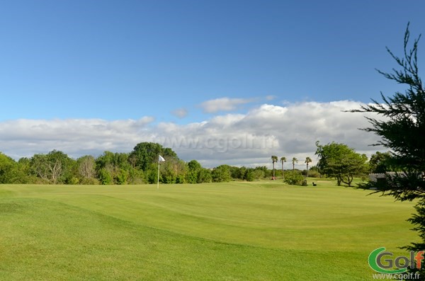 Green n°12 du parcours de golf de Cap d'Agde dans l'Hérault en Languedoc Roussillon