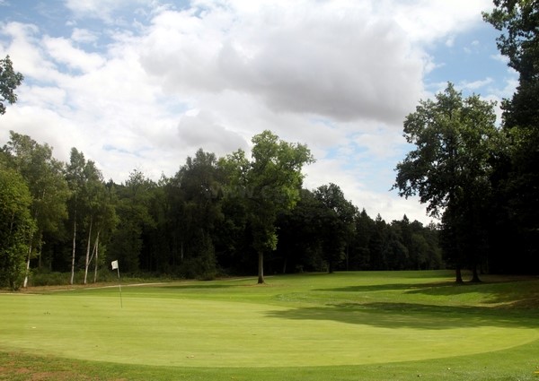 Green n°18 du golf du Champ de Bataille Le Neubourg dans l'Eure en Normandie proche de Rouen