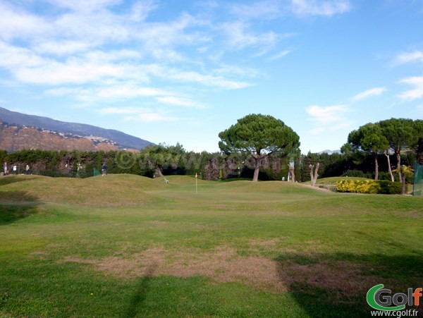 Green du golf country club de Nice dans les Alpes Maritimes sur la Cote d'Azur