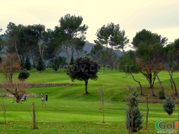 Une vue générale du golf de la Sainte Baume dans le Var à Nans les Pins en PACA