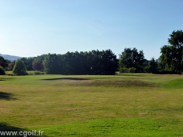 Green du golf des etangs à Savigneux en Rhône Alpes Auvergne département Loire proche de Lyon