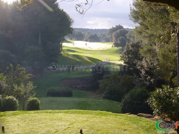 Le départ du n°1 du Dolce Fregate Provence golf club à Saint Cyr sur Mer dans le Var