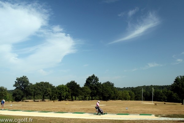 Practice du golf la Domangère eVendée à Nesmy proche de la Roche-sur-Yon