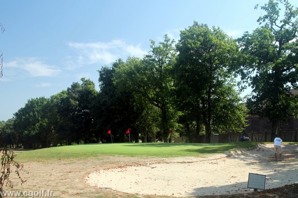 Pitchning green du golf la Domangère en Vendée à Nesmy Pays de Loire