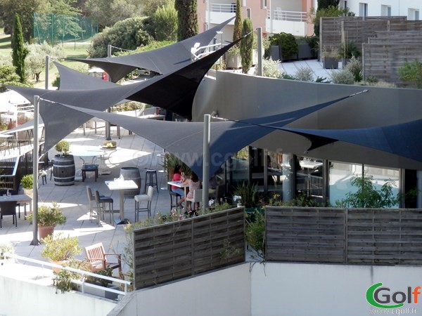 le club house hotel du golf de Fontcaude à Juvignac proche de Montpellier dans l'Heéault