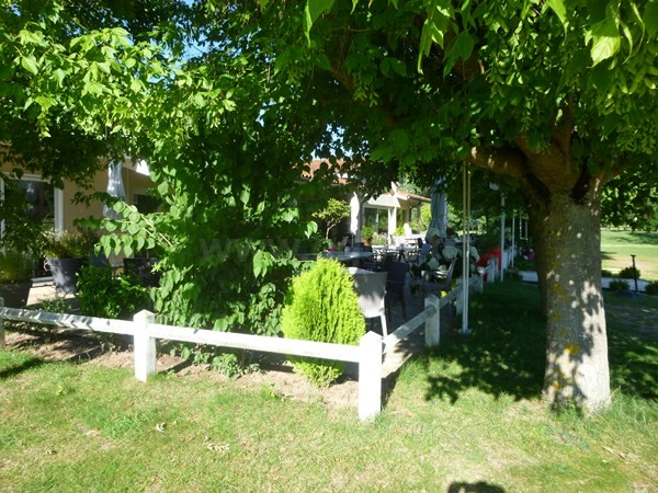 Club house du golf du Forez à Craintilleux proche de Saint-Etienne dans la Loire