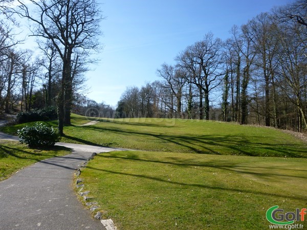 Départ n°1 du parcours rouge au golf de Fourqueux proche de Paris dans les Yvelines