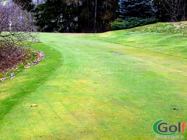 Le putting green du gold de Gap Bayard dans les Hautes Alpes en région PACA