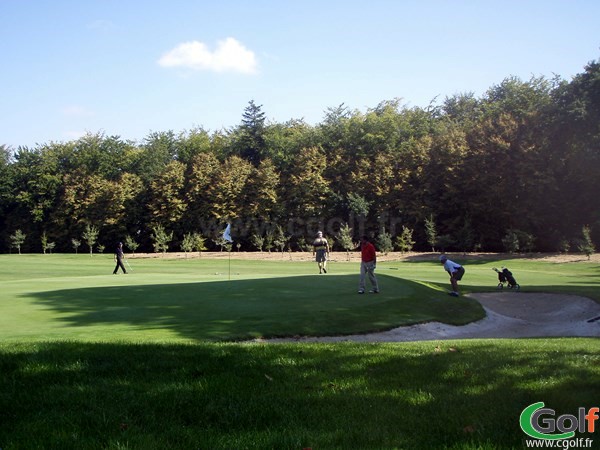 Green et bunker du golf de la Grange aux Ormes Parcours du Bois Brulé à Marly en Moselle 
