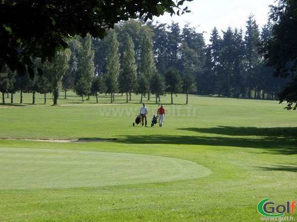 Green du parcours du bois brulé au golf du Domaine des Ormes à Marly en Moselle