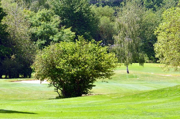 Vue du golf de Guerville en Ile de France dans les Yvelines proche de Paris