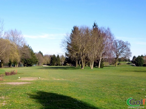 Trou n°3 du golf Haras Lupin du Stade Français proche de Paris à Vaucresson Ile de France