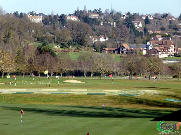 entrainement au golf de Joyenval dans les Yvelines en Ile de France à Chambourcy