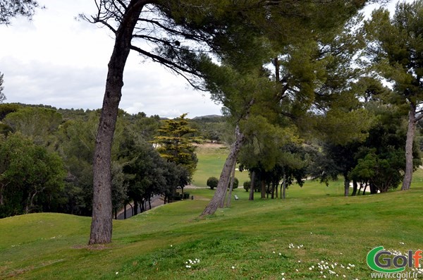 Départ n°18 du golf de La Salette à Marseille dans les Bouches du Rhone en Provence