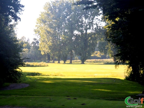 Départ n°17 du Parcours les Cygnes en Picardie dans la Somme Golf de Nampont-Saint-Martin