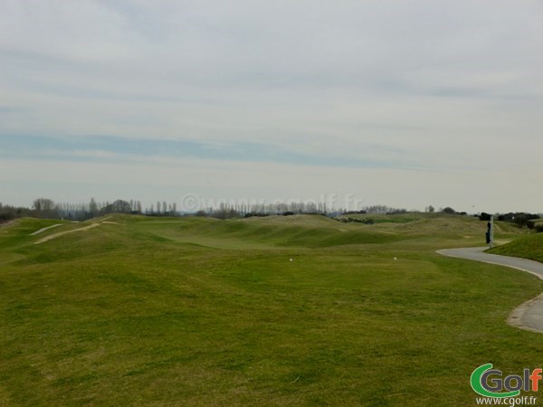 Le n°1 du parcours l'Aigle au golf National de Paris dans les Yvelines en Ile de France