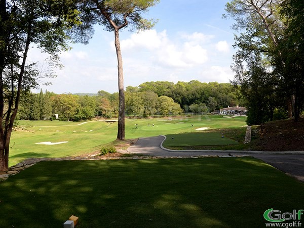 Le trou n°18 du golf de Valbonne Opio dans les Alpes Maritimes