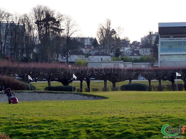 Le pitching green du Paris golf Country club dans les Hauts de Seine en Ile de France