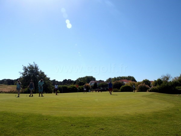 Putting green du golf de Port Bourgenay Talmont Saint Hilaire en Vendée Pays de Loire