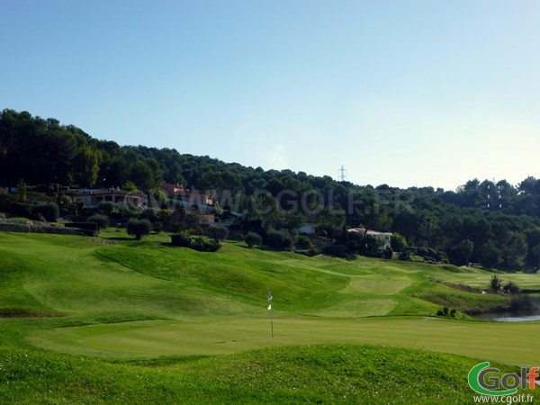 Le green n°18 du Royal Mougins golf club dans les Alpes Maritimes 06 proche de Cannes