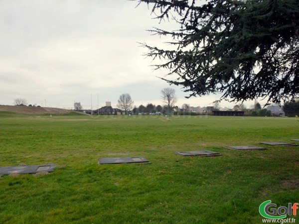 Practice du golf de Saint Aubin dans l'Essonne proche de Paris et Versailles