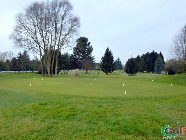 Putting green du golf de Saint Aubin dans l'Essonne proche de Paris Ile de France