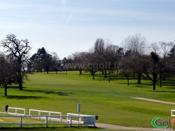 Départ n°1 des parcours de golf de Saint-Nom-La-Bretèche dans les Yvelines proche de Versailles