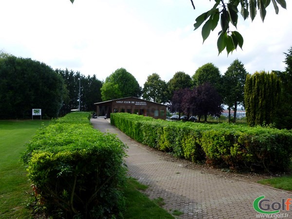 Club house du golf de Salouel en Picardie dans la Somme à proximité d'Amiens