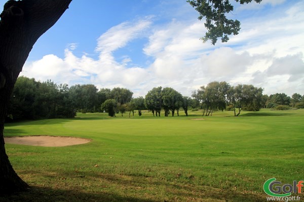 Green sur la Parcours de la foêt au golf du Touquet proche de Paris en Nord-Pas-de-Calais