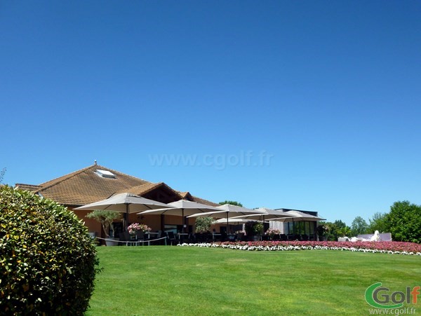 Club house du golf de Salvagny en Rhône alpes dans la banlieu Lyonnaise