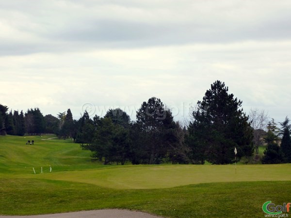 Le green du n°6 du golf de la Turbie proche de Monaco dans le 06