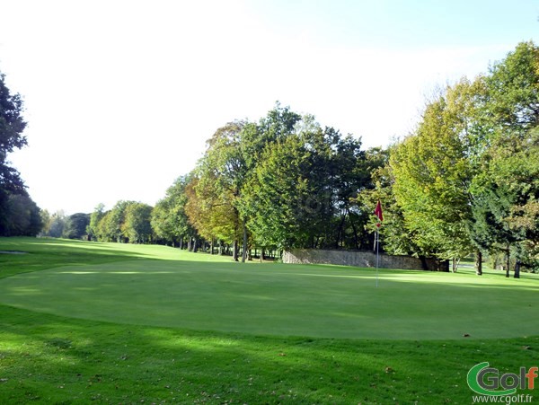 Le green n°11 du golf de Val-de-l'Indre dans le département de l'Indre à Villedieu dans le Centre