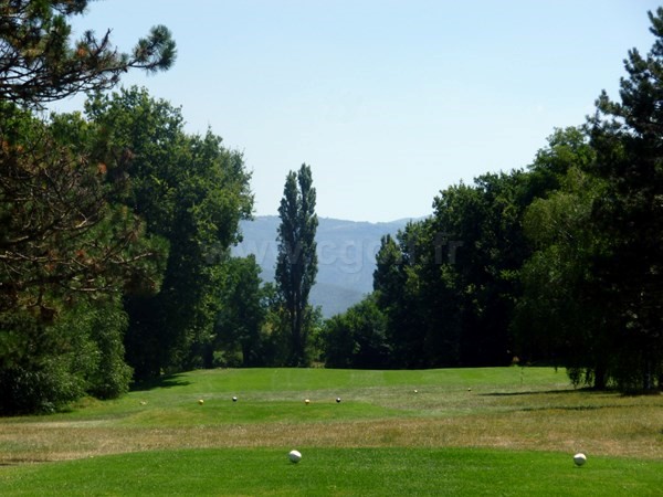 Départ du golf de Valence Saint Didier proche de Romans sur Isère dans la Drome Provençale