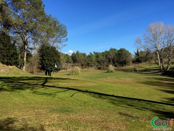 Green du golf de Villeneuve-Loubet sur la Cote d'Azur dans les Alpes Maritimes en PACA