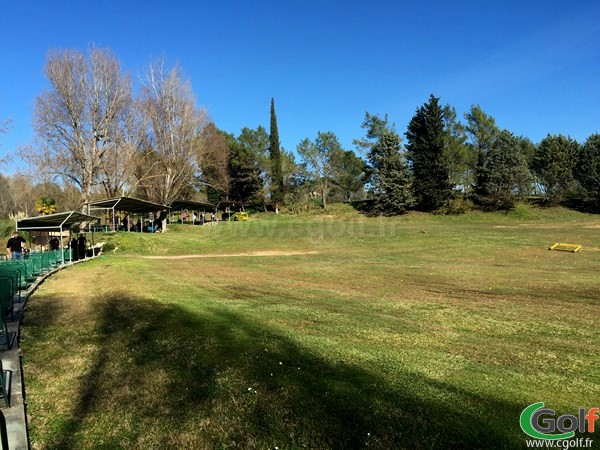 Practice du golf de Villeneuve-Loubet en PACA dans les Alpes Maritimes sur la Cote d'Azur