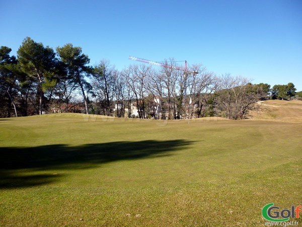 Green du parcours 18 trous au Set Golf à Aix en Provence en région PACA